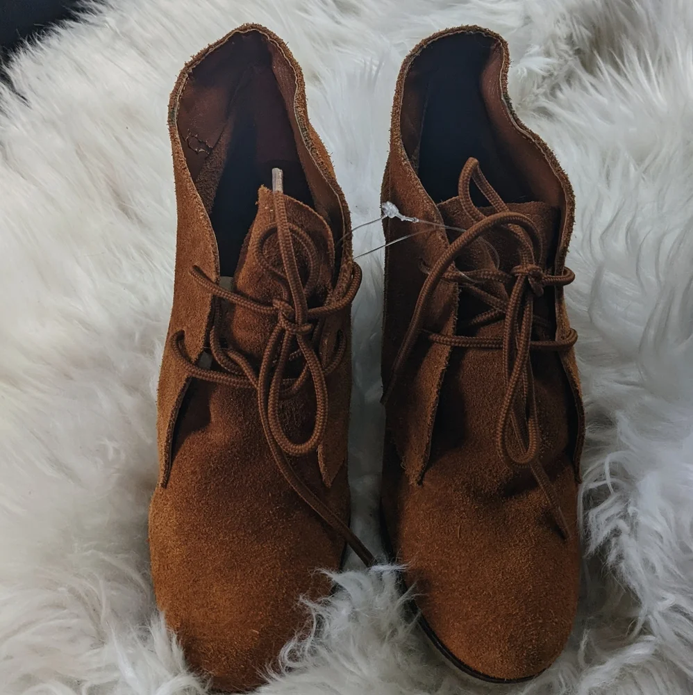 Desert Suede Wedge Booties Ankle Boots Anthropologie Kelsi Dagger 6